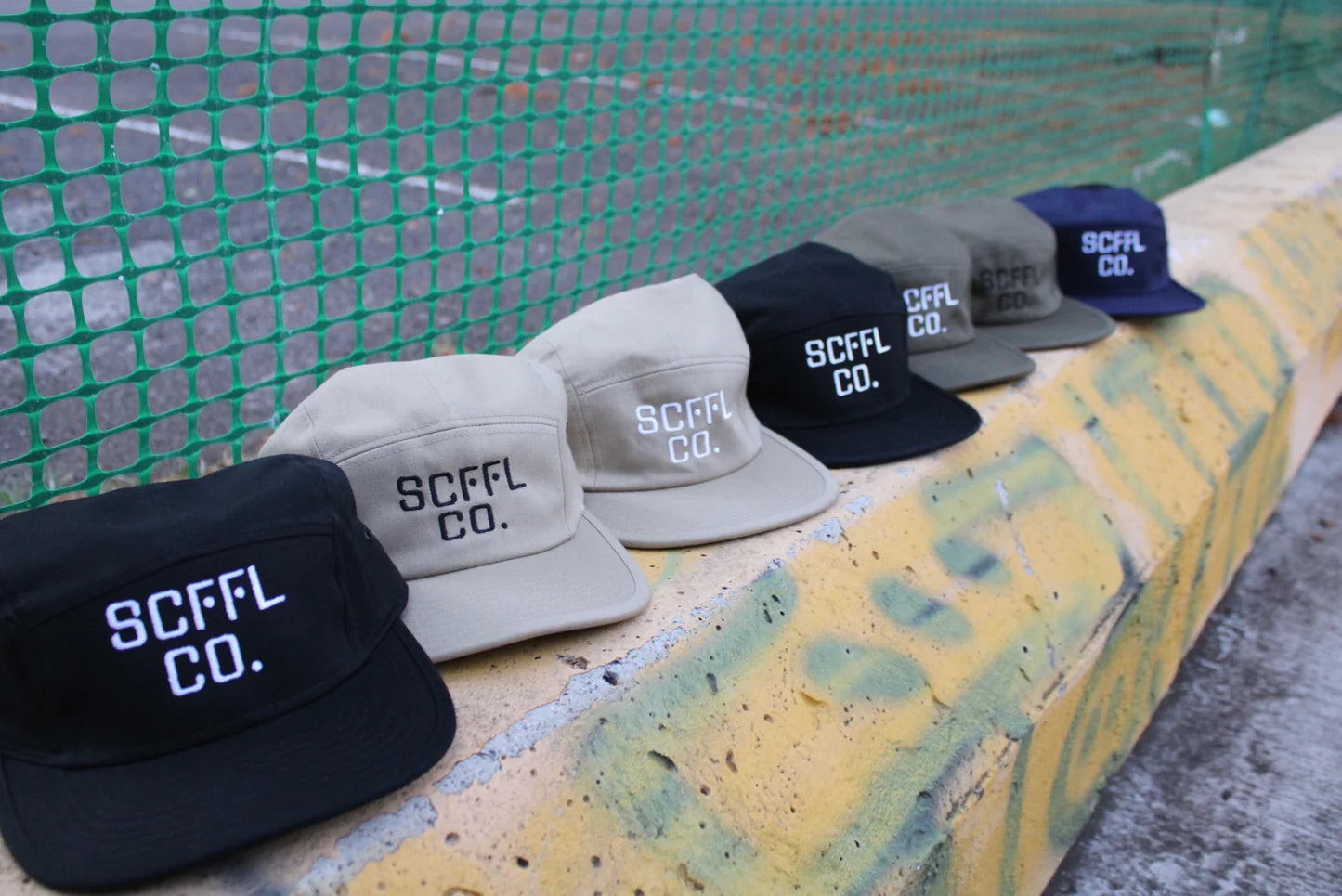 5 PANEL "SCFFL CAP" WHITE LOGO